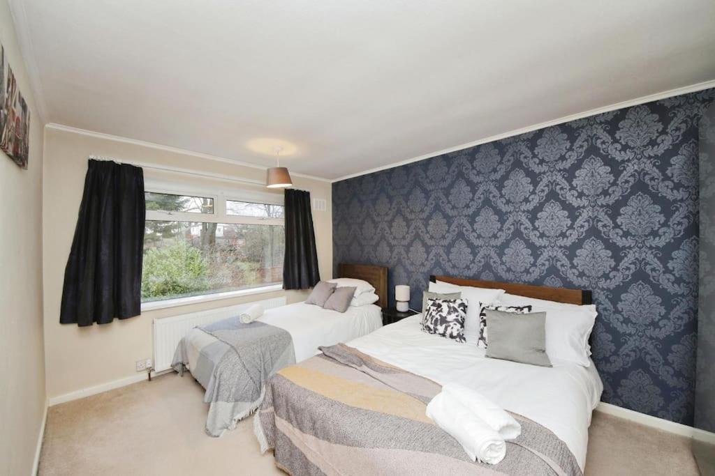 Beautiful Home Close To Town Free Netflix, Wifi Solihull Exterior photo